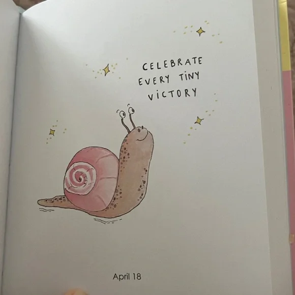 365 Gentle Reminders Book - Picture 3 of 5